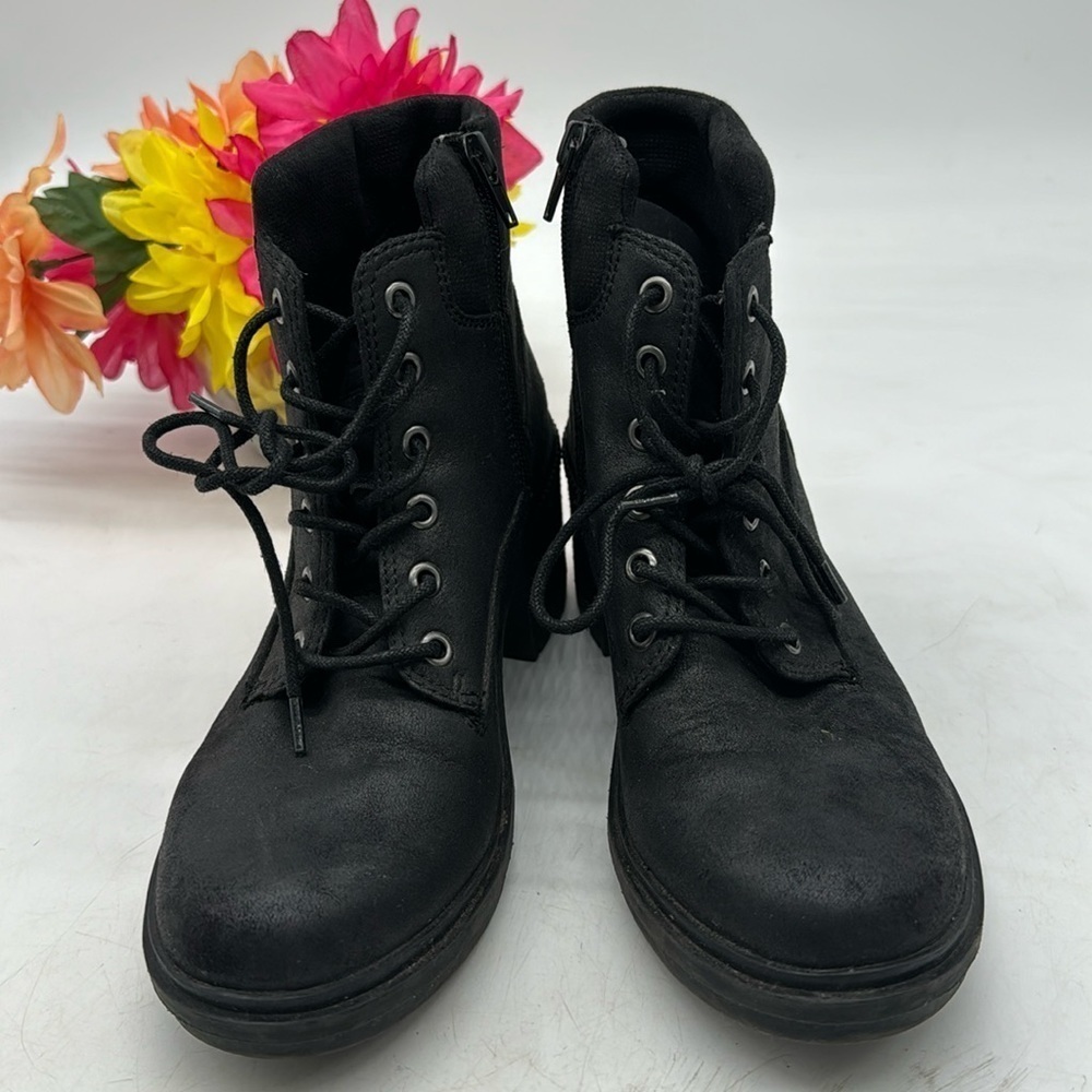 Crown Vintage Charley Black Leather Ankle Boots Size 8 BAB5579J